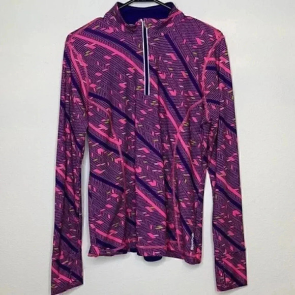 Reebok long sleeves Large workout top with thumb holes - Picture 1 of 4